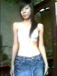 Cam Naely Joget Bh Putih