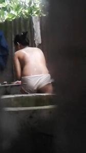 Di Balik Sumur Ada Sesuatu Bagian 1