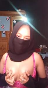 Gatel Sekali Mekinya Si Jilbab Hitam
