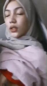 Hijab Cantik Ml Di Toilet