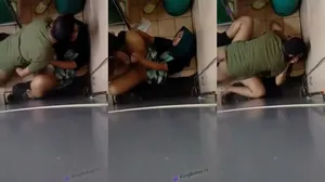 Istri Keluar Rumah, Om Randi Ngewe ART