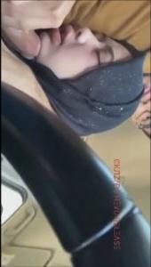 Kelakuan Ukhti Di Mobil Kalo Ga Tangan Ya Mulut