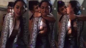 Kenikmatan Iclik di Gudang Sekolah