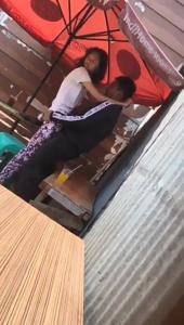 Lagi Viral Abg Ngentot Berdiri Digubuk