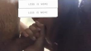 Mahasiswi Nyepong Muka Sensor