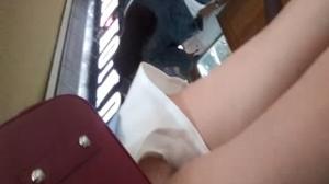 Ngintip Belahan Di Celana Gemes Mulus