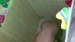 Ngintip Saudara Sepupu Sma Mandi 1