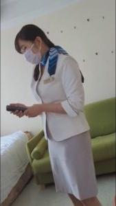 Pegawai Bank Di Ewe Di Hotel