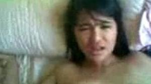 Jembi Mulus Diewe Sambil Main Hape